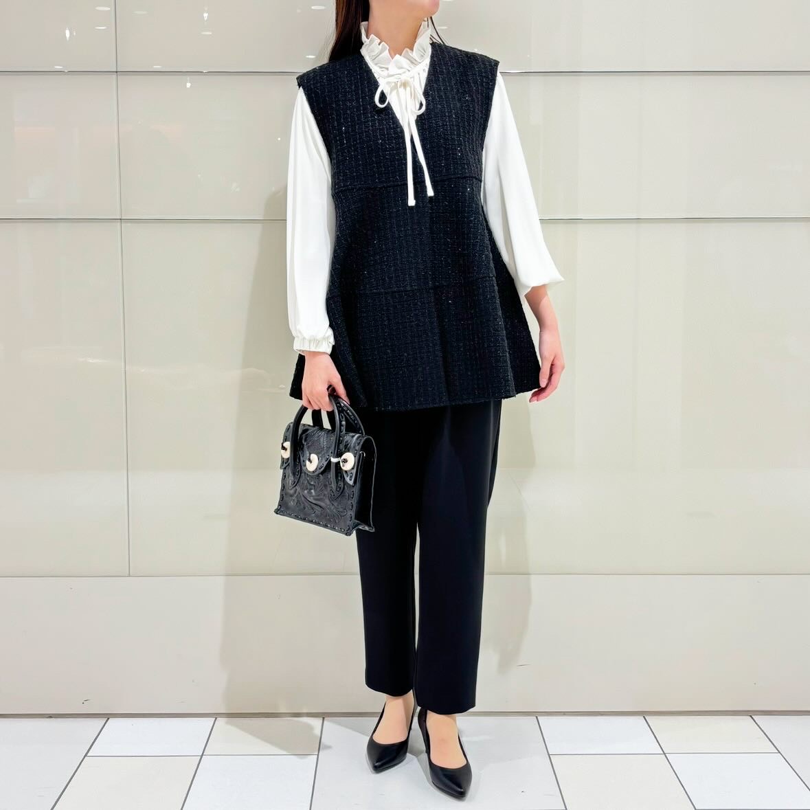 ラメツイードが可愛い立体フォルムベスト♡ │パパス&ママス